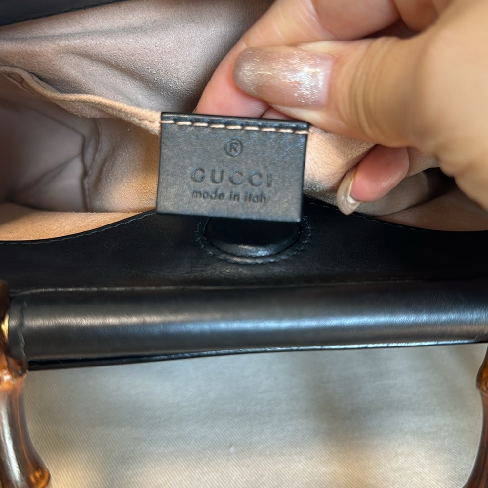- Authentic Gucci bag - Picture 12 of 16